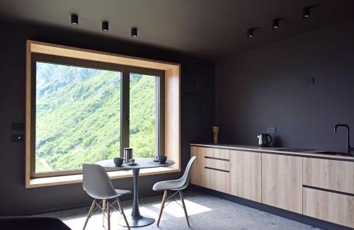 Rogno Maison | La casa di Cesare