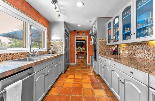 Oak Park - Northwood Maison | La Casa-Elegant, Designer Estate-Paradise à seulement 5 minutes de l'aéroport