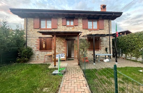 Bassano Sotto Appartement | La casa in sasso