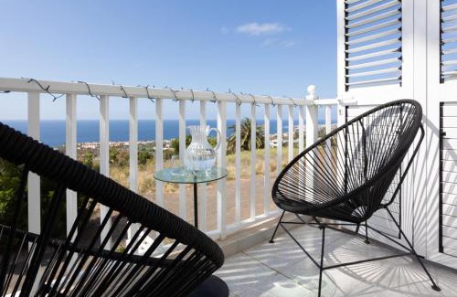 Bajamar Maison | La Casa Nostra - family oriented house in quiet area