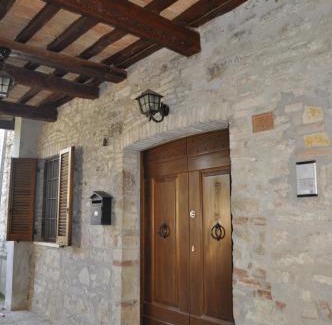 Corciano Maison | La Casa sull'Archetto