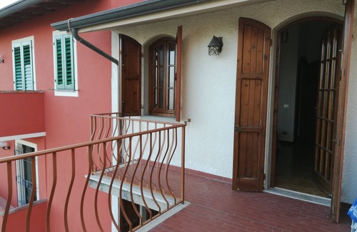 Corsanico Maison | La casetta del Sole