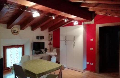 Mazzurega Appartement | La casetta di Chiara