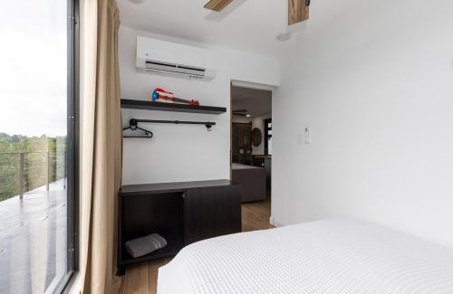 Cienaga Alta Maison | La Casita de Acero