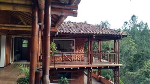 Envigado Maison | La Casona Del Retiro
