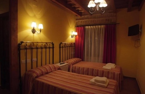 Villarmentero de Campos Hôtel | La Casona de Doña Petra