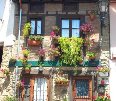 Potes Maison | La casuca del sol