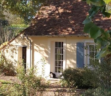 Saint-Jean-du-Bois Maison | La Chaine