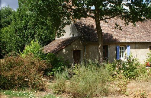 Saint-Jean-du-Bois Maison | La Chaine