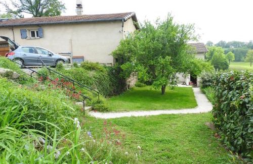 Haute-Rivoire Maison | La Charmatière