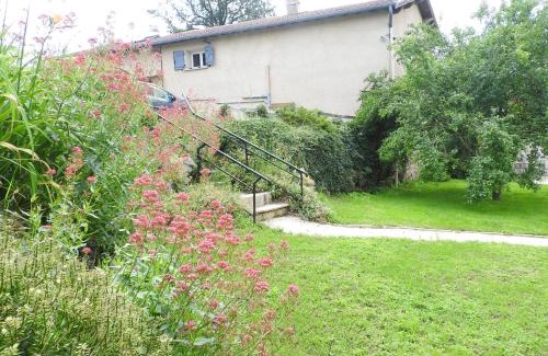 Haute-Rivoire Maison | La Charmatière