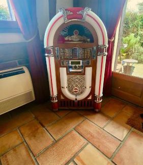 Auzouville-sur-Saane Maison | La Charreterie