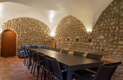 Le Pin Maison | LA CHARTREUSE DE LA SYLVE BÉNITE family home