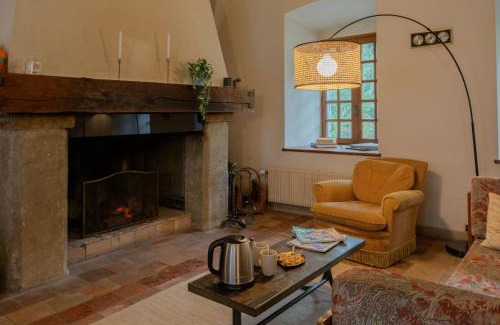 Le Pin Maison | LA CHARTREUSE DE LA SYLVE BÉNITE family home