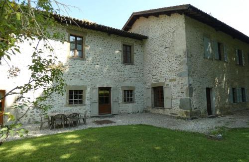 Le Pin Maison | LA CHARTREUSE DE LA SYLVE BÉNITE family home