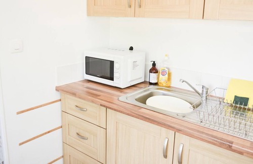 Saint-Julien-du-Terroux Cottage | La Chouette 1 bedroom gite (1 of 3) with pool near Bagnoles