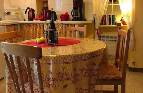 Molieres-sur-Ceze Appartement | La Cigale - in former vineyard, nature park, vacation apartment for 2 people