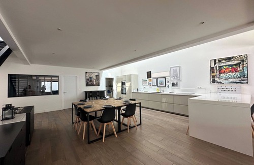 Courlancy Maison | La conserverie, Élégance et confort au rendez-vous