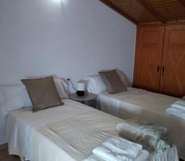 Segura de Leon Appartement | La Corralá de S de León