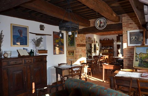 Tonco Maison | La Corte Di Gerardo