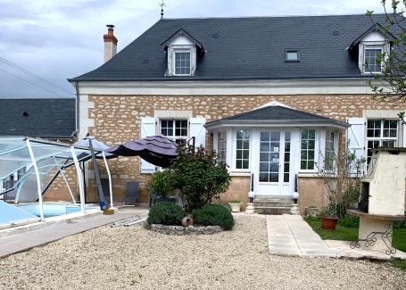 Leigne-sur-Usseau Lit Et Petit-Déjeuner | La Costonnerie