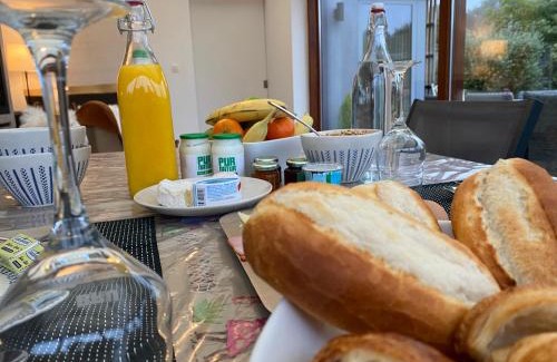 Wanze Lit Et Petit-Déjeuner | La couette du voyageur