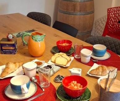 Riscle Lit Et Petit-Déjeuner | La Cour Des Saligues