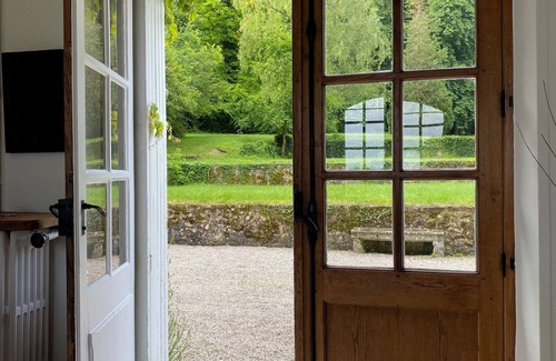 Villedieu-les-Bailleul Maison | La Demeure du Domaine de Tertu - 12 pers