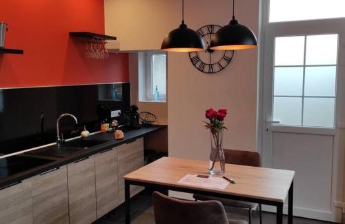 Voncq Maison | La Demeure d'Ana - Hébergement insolite