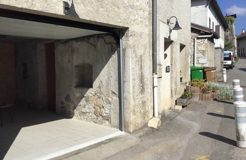 Noyarey Maison | La dent du loup à la campagne à Noyarey, meublé tourisme 3* garage fermé