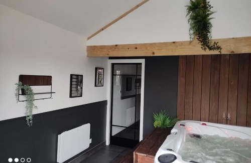 Isbergues Maison | La dépendance spa