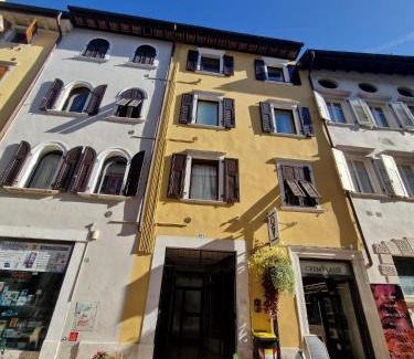 Trento Old Town Appartement | La dimora del Conte