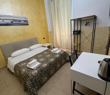Naples City Centre Lit Et Petit-Déjeuner | LA dimora di re Ferdinando