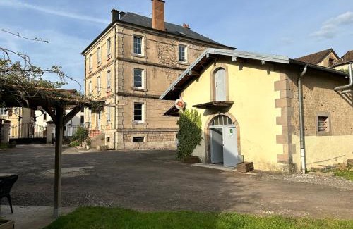 Aillevillers-et-Lyaumont Lit Et Petit-Déjeuner | La Distillerie 1881