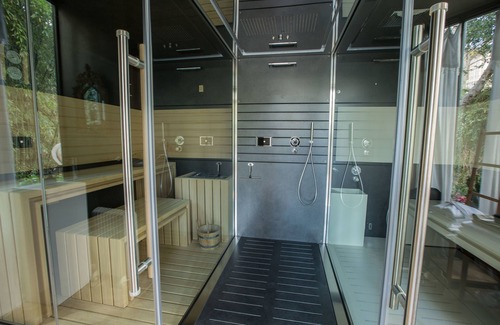 Avignon City Centre Lit Et Petit-Déjeuner | La Divine Comédie - Suites Deluxe