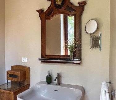 Chieri Maison | La Dora Guest Room