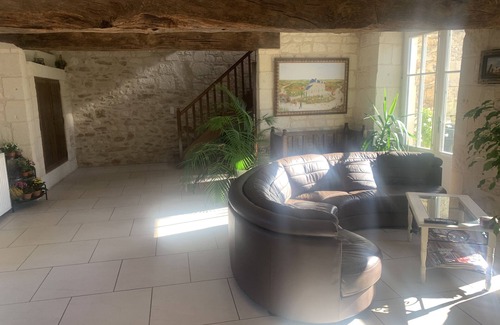 Chinon Villa | La Douce France-Trianon : Chic et élégance