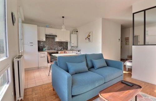 Croix Rousse Appartement | La Douce Parenthèse - Studio with garage - Lyon 4th