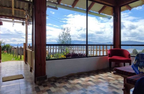 Sesquile Maison | La Esperanza viewpoint overlooking the entire Tominé Reservoir.