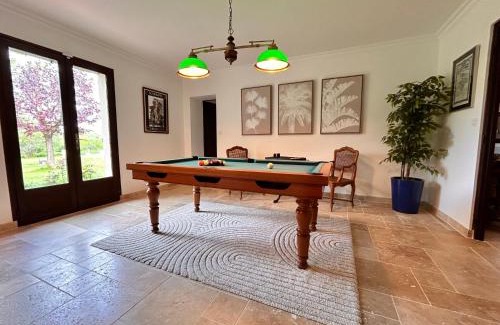 Thoury Maison | La Faisanderie à 5 min du Château de Chambord avec Grand Parc et Piscine