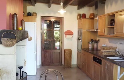 Beaumont-du-Perigord Maison | La Faneuse – Maison avec piscine, grand jardin et terrasse, idéale pour familles en Périgord