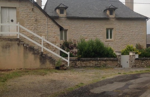 Bozouls Lit Et Petit-Déjeuner | La ferme de Manon