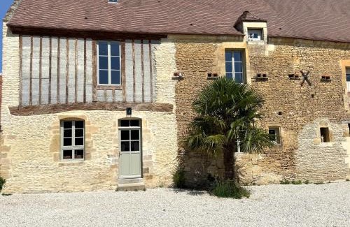 Vendeuvre Maison | La Ferme du Château de Grisy, Piscine, 10p
