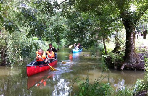 Benet Autre | La Ferme du Marais Poitevin - Roulotte