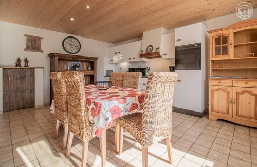 Ugine Maison | LA FERME DU MONT CHARVIN