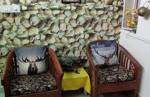 Gautam Nagar Appartement | La Floraison - Solo/Couple-Hauz khas/AIIMS/IIT