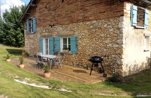 Sainte-Maure-de-Peyriac Cottage | "La foigniere "Ancienne dépendance en pierres