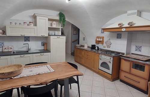 Baselga di Pine Appartement | LA FONTANA grande et confortable, avec 3 chambres, terrasse et Wi-Fi