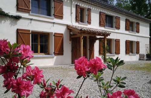 Monclar-de-Quercy Lit Et Petit-Déjeuner | La Forestière