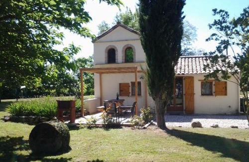 Monclar-de-Quercy Maison | La Forestière Pigeonnier
